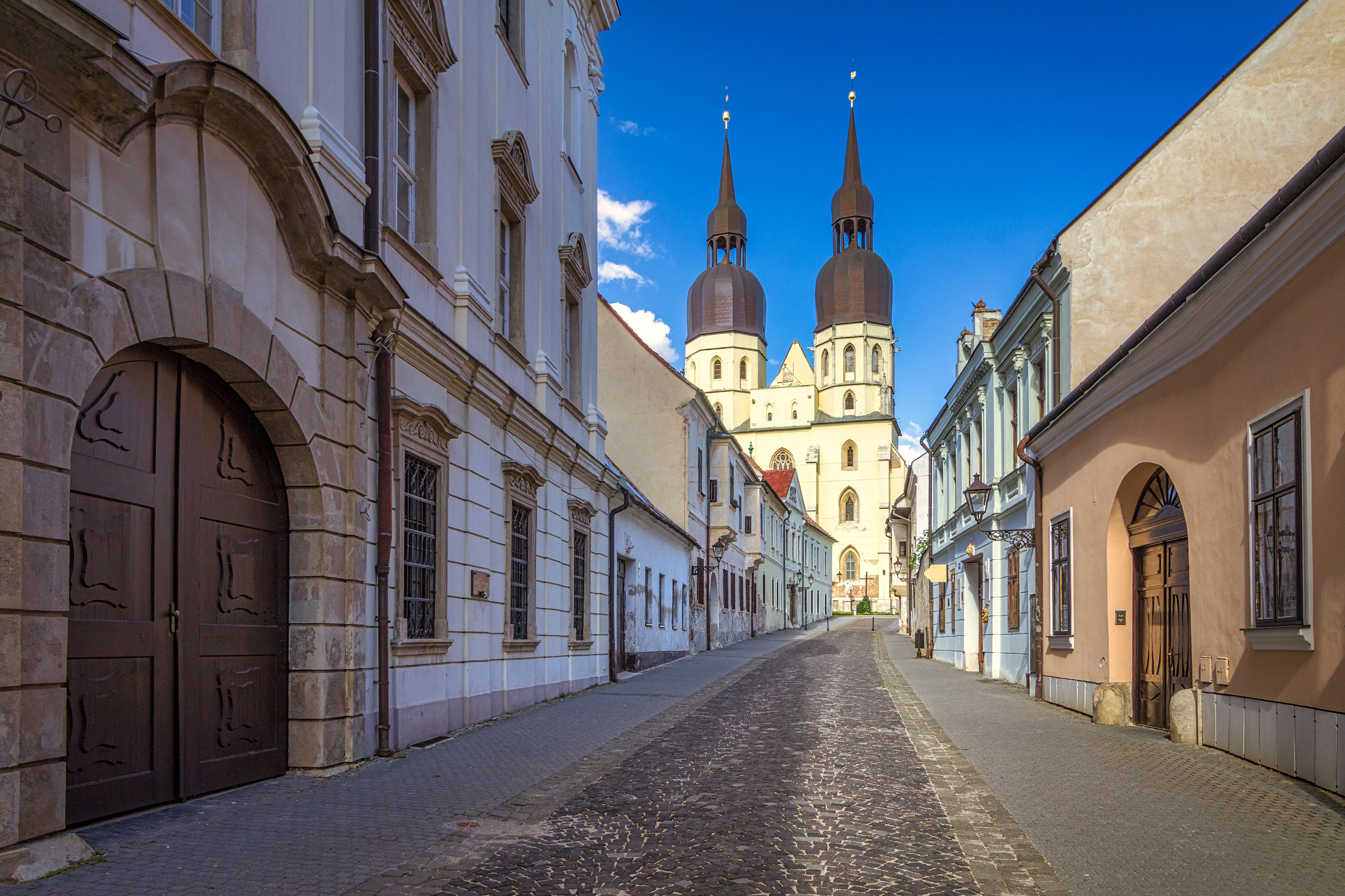Trnava - makléri
