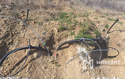 Pozemok so stavebným povolením pre rodinný dom