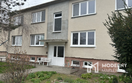 PREDANÝ !!! 3-izbový byt s vlastnou záhradou