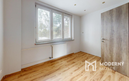 Už len 2 TÝŽDNE  v ponuke!!!3 izbový byt na predaj Sihoť II, Trenčín