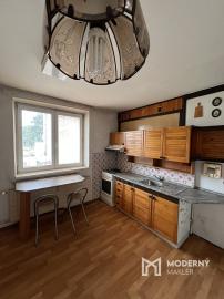 3+1 izbový byt vyhodný na rekonštrukciu, Nemšová