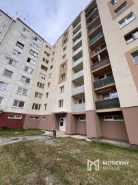 3+1 izbový byt vyhodný na rekonštrukciu, Nemšová