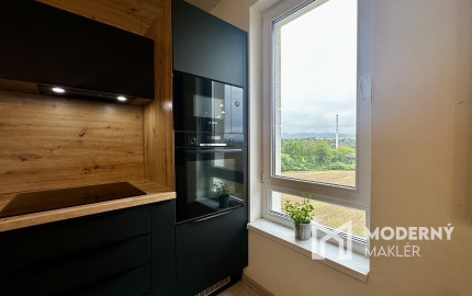 Predaj útulného zariadeného 3-izb. bytu s veľkou terasou