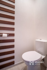 Na predaj priestranný 4-izbový byt v Trenčíne