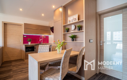 Na predaj priestranný 4-izbový byt v Trenčíne