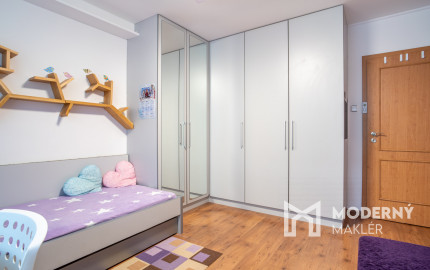 Na prenájom priestranný 3-izbový byt vo vyhľadávanej časti Ružinova