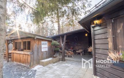 Na predaj jedinečná Zbojnícka koliba s bohatou históriou v Starej Lesnej