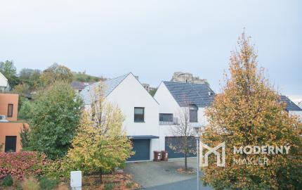 Na predaj exkluzívny 4-izbový rodinný dom priamo pod Devínom