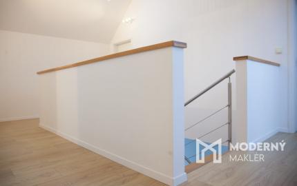 Na predaj exkluzívny 4-izbový rodinný dom priamo pod Devínom