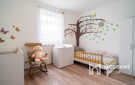 Na predaj príjemný 4-izbový rodinný dom v Lehniciach