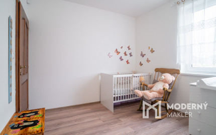 Na predaj príjemný 4-izbový rodinný dom v Lehniciach