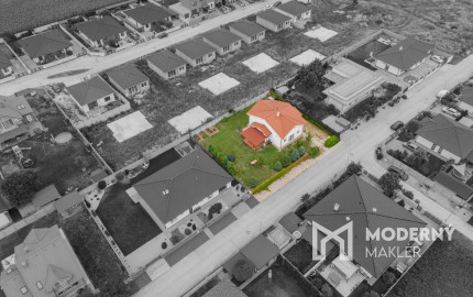 Na predaj príjemný 4-izbový rodinný dom v Lehniciach