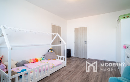 Na prenájom kompletne zariadený 3-izbový byt v Malackách