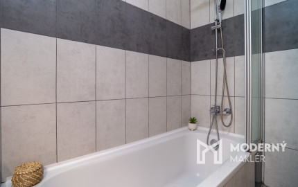 Na prenájom kompletne zariadený 3-izbový byt v Malackách