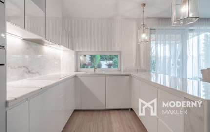 Na predaj štýlová 3-izbová časť dvojdomu v pokojnej časti obce Rovinka