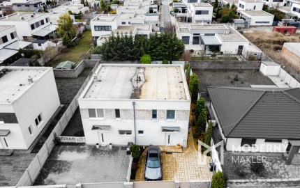 Na predaj štýlová 3-izbová časť dvojdomu v pokojnej časti obce Rovinka