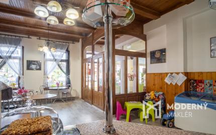 Na predaj komerčná budova v centre mesta Spišská Stará Ves so skvelým investičným potenciálom