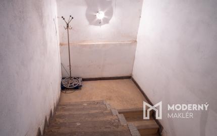 Na predaj komerčná budova v centre mesta Spišská Stará Ves so skvelým investičným potenciálom