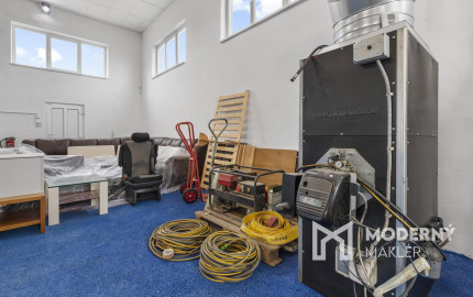 Na predaj investičná priemyselná hala v obci Trnávka