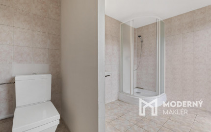 Na predaj investičná priemyselná hala v obci Trnávka