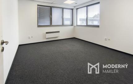 Na prenájom kancelárske priestory s parkingom a výmerou 30 m2 v Lamači