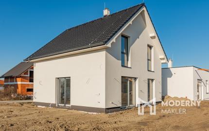 Na predaj nadštandardná novostavba dvojpodlažného rodinného domu v Novej Dedinke