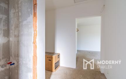 Na predaj moderný 4-izbový rodinný dom s terasou v Hrnčiarovciach nad Parnou