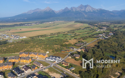 Na predaj perspektívny pozemok so stavebným povolením vo Veľkej Lomnici
