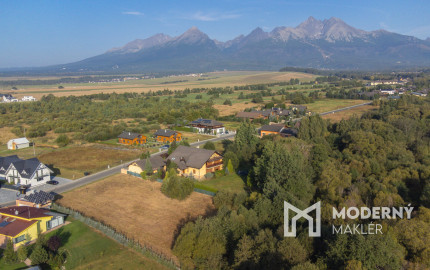 Na predaj perspektívny pozemok so stavebným povolením vo Veľkej Lomnici