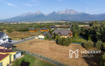 Na predaj perspektívny pozemok so stavebným povolením vo Veľkej Lomnici