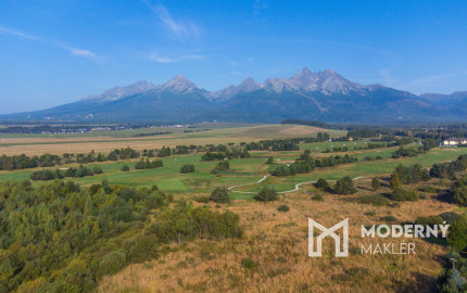 Na predaj perspektívny pozemok so stavebným povolením vo Veľkej Lomnici