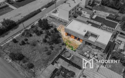 Na predaj nadštandardný 3-izbový byt s vlastnou záhradou v Kráľovej pri Senci