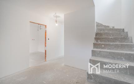 Na predaj moderný 5-izbový rodinný dom v Šamoríne