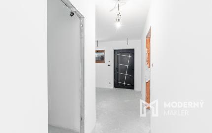 Na predaj moderný 5-izbový rodinný dom v Šamoríne