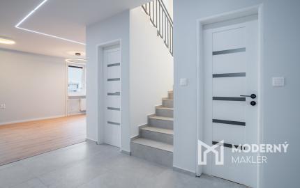 Na predaj štýlovo zrekonštruovaný dvojpodlažný rodinný dom za výhodnú cenu v obci Veľká Mača