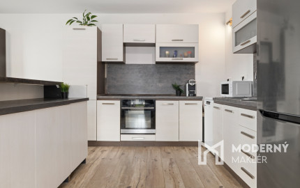 Na predaj moderný dom s terasou v Ružinove - Domové role