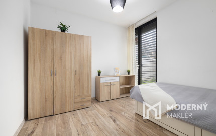 Na predaj moderný dom s terasou v Ružinove - Domové role