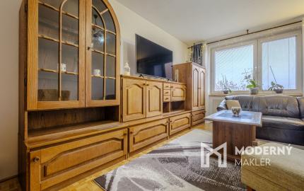 REZERVOVANÉ: Na predaj slnečný 4-izbový byt na Námestí Kráľovnej pokoja v Prešove