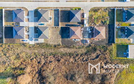 Na predaj slnečné pozemky vhodné na výstavbu rodinného domu v obci Malé Leváre