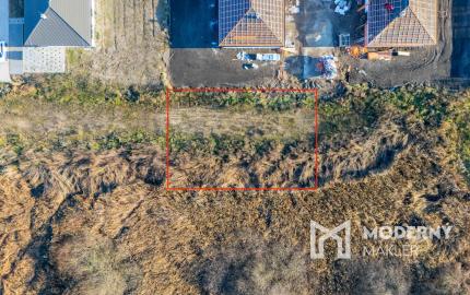 Na predaj slnečné pozemky vhodné na výstavbu rodinného domu v obci Malé Leváre