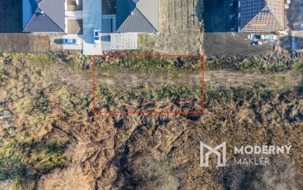 Na predaj slnečné pozemky vhodné na výstavbu rodinného domu v obci Malé Leváre