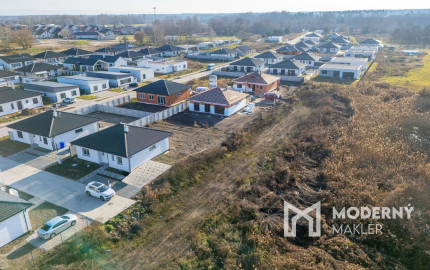 Na predaj slnečné pozemky vhodné na výstavbu rodinného domu v obci Malé Leváre