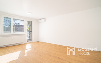 Na predaj priestranný 1-izbový byt na Haburskej ulici v Ružinove