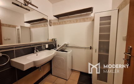 Na prenájom kompletne zariadený 1 - izbový byt v Žiline