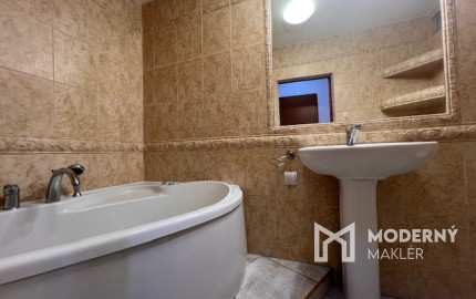 Na prenájom moderný 2-izbový byt na Bavlnárskej ulici v Trenčíne