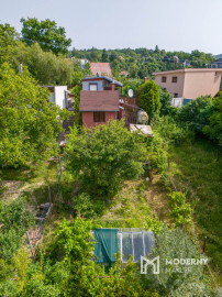 Na predaj rekreačný pozemok so záhradnou chatou v Stupave