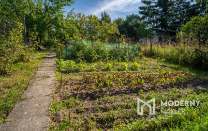 Na predaj rekreačný pozemok so záhradnou chatou v Stupave