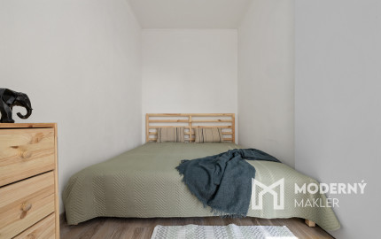 Na prenájom priestranný, moderný 2-izbový byt na Riazanskej ulici v Bratislave