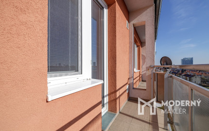 Na prenájom priestranný, moderný 2-izbový byt na Riazanskej ulici v Bratislave