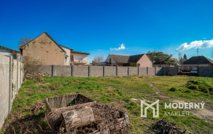 Na predaj rovinatý pozemok na výstavbu v Piešťanoch